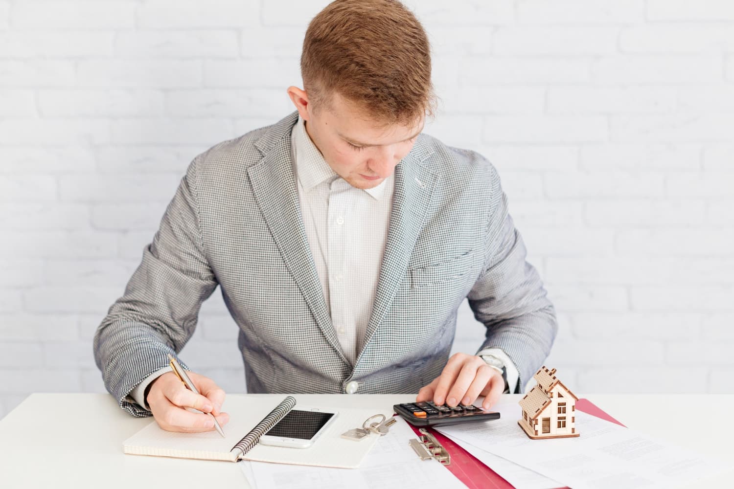 What is a Conveyancer